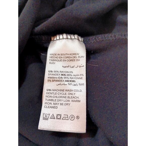 CHICO'S 2 Lot of 2 Soft Knit Tops Large Pullover Comfort Black Blue Casual Basic - Picture 8 of 11